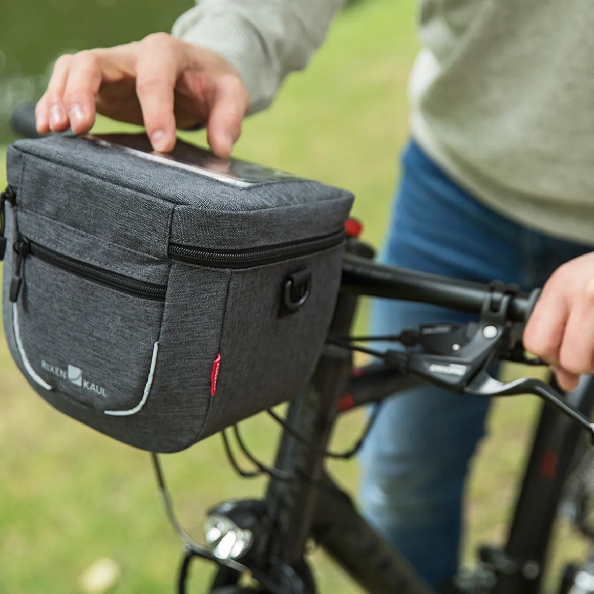 Aventour Compact City handlebar bag