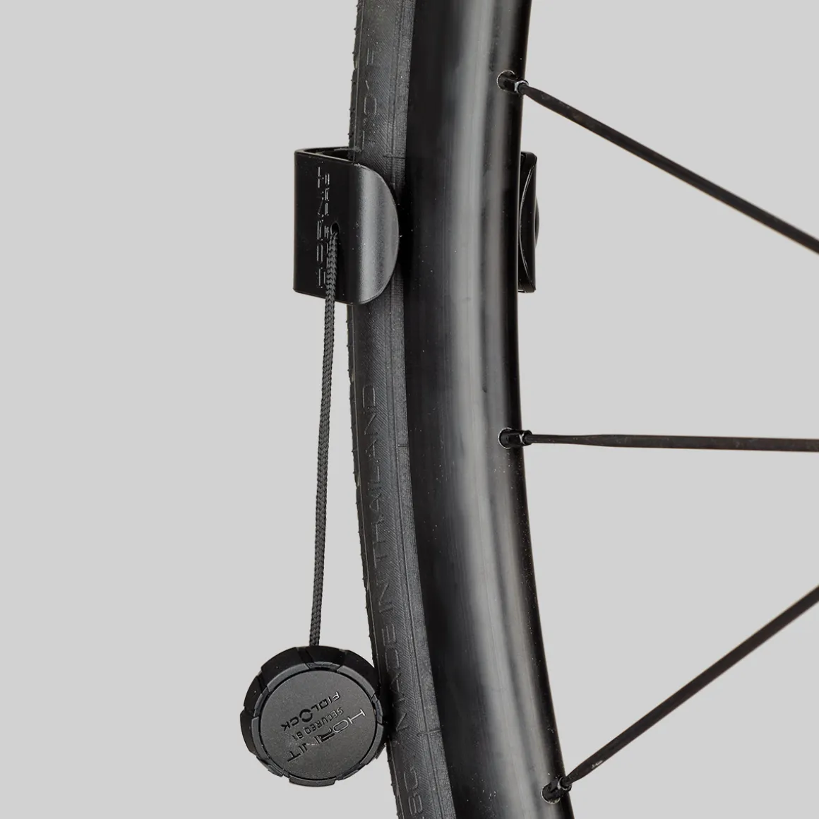 CLUG PRO ROADIE Bicycle Wall Bracket 1 "-1.25" Secured with Fidlock