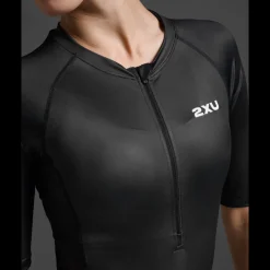 Core Sleeved Trisuit for Women