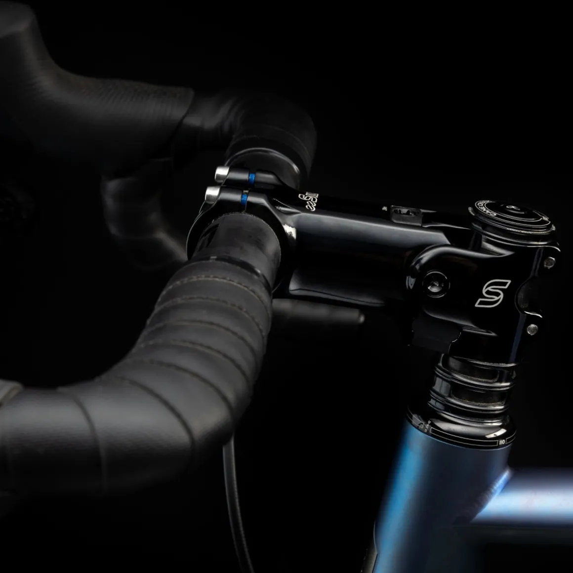 eeSilk Stem with Damping -6° Stem Suspension