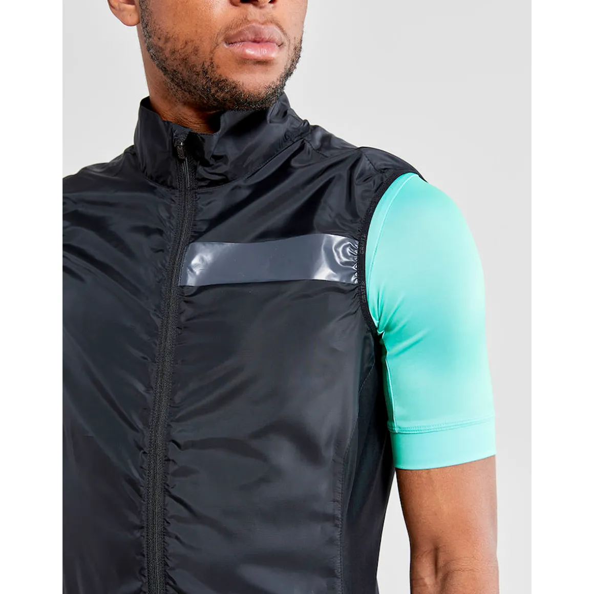 ESSENCE LIGHT WIND VEST M