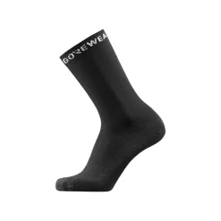 ESSENTIAL MERINO SOCKS