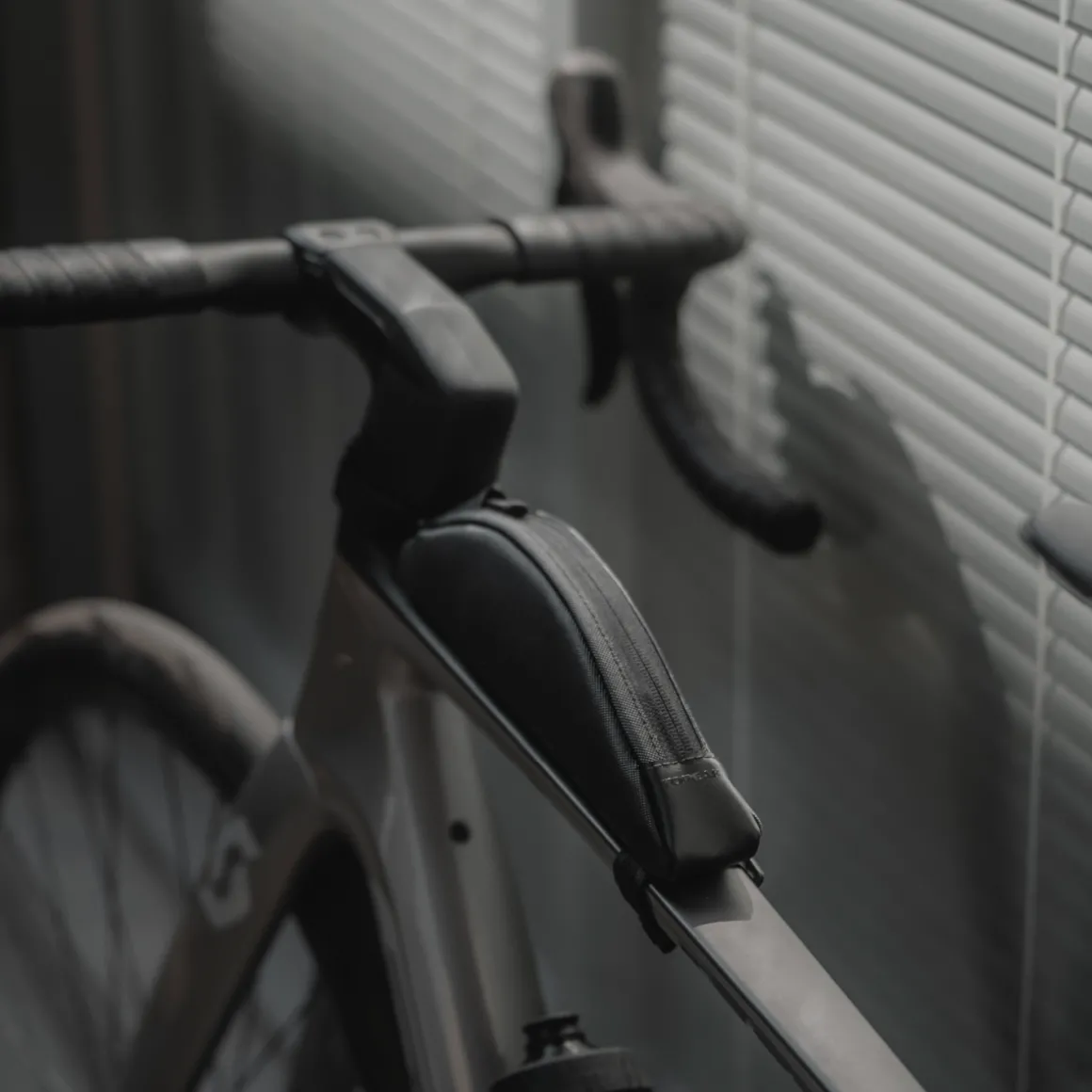 FASTFUEL BAG ESSENTIAL Top Tube Bag