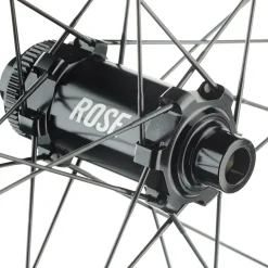 G-Thirty DISC LIGHT 27.5" / 650 B Gravel Front Wheel | 24 Spokes