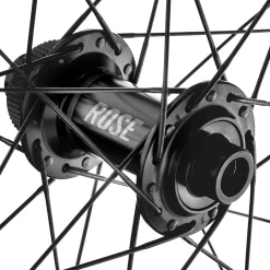 G-Thirty DISC 27.5" / 650 B Gravel Front Wheel | 28 Spokes