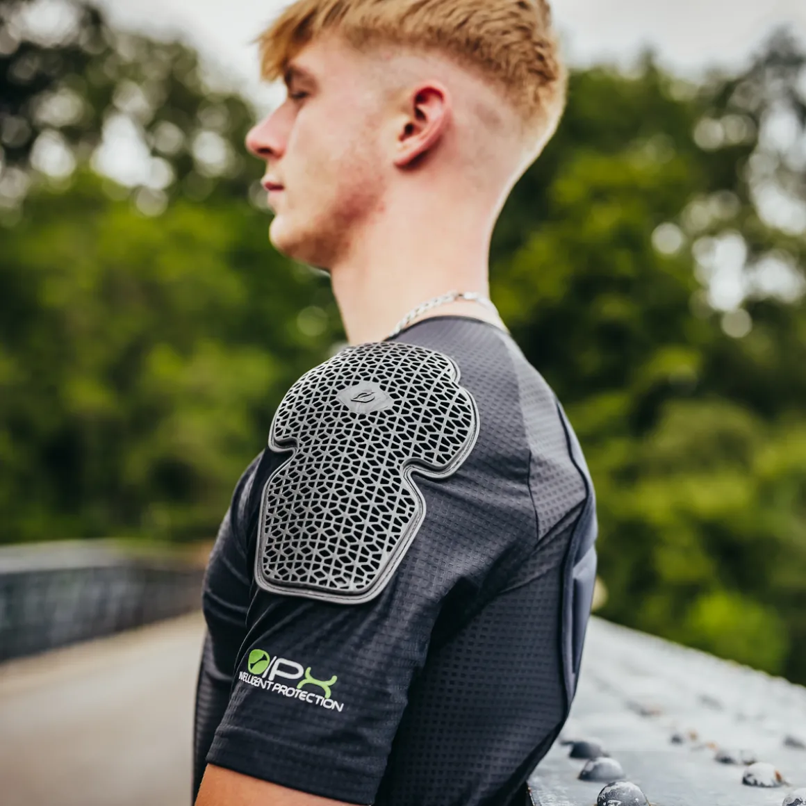 IMPACT LITE PROTECTOR SHIRT V.23 Short Sleeve Protective Shirt