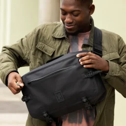KADET MAX WP Shoulder Bag