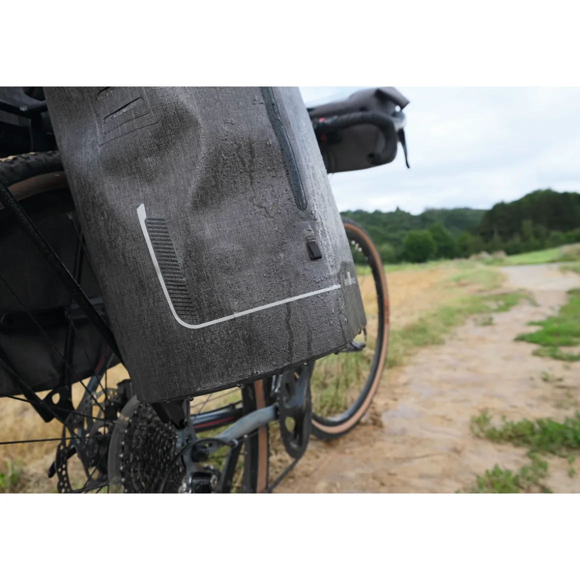 LIGHTPACK GT WATERPROOF Carrier Bag Roll Closure