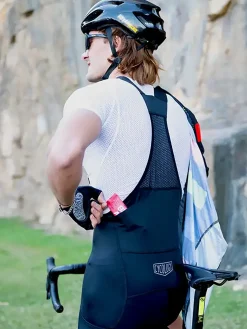 MEN'S CARGO BIB SHORTS