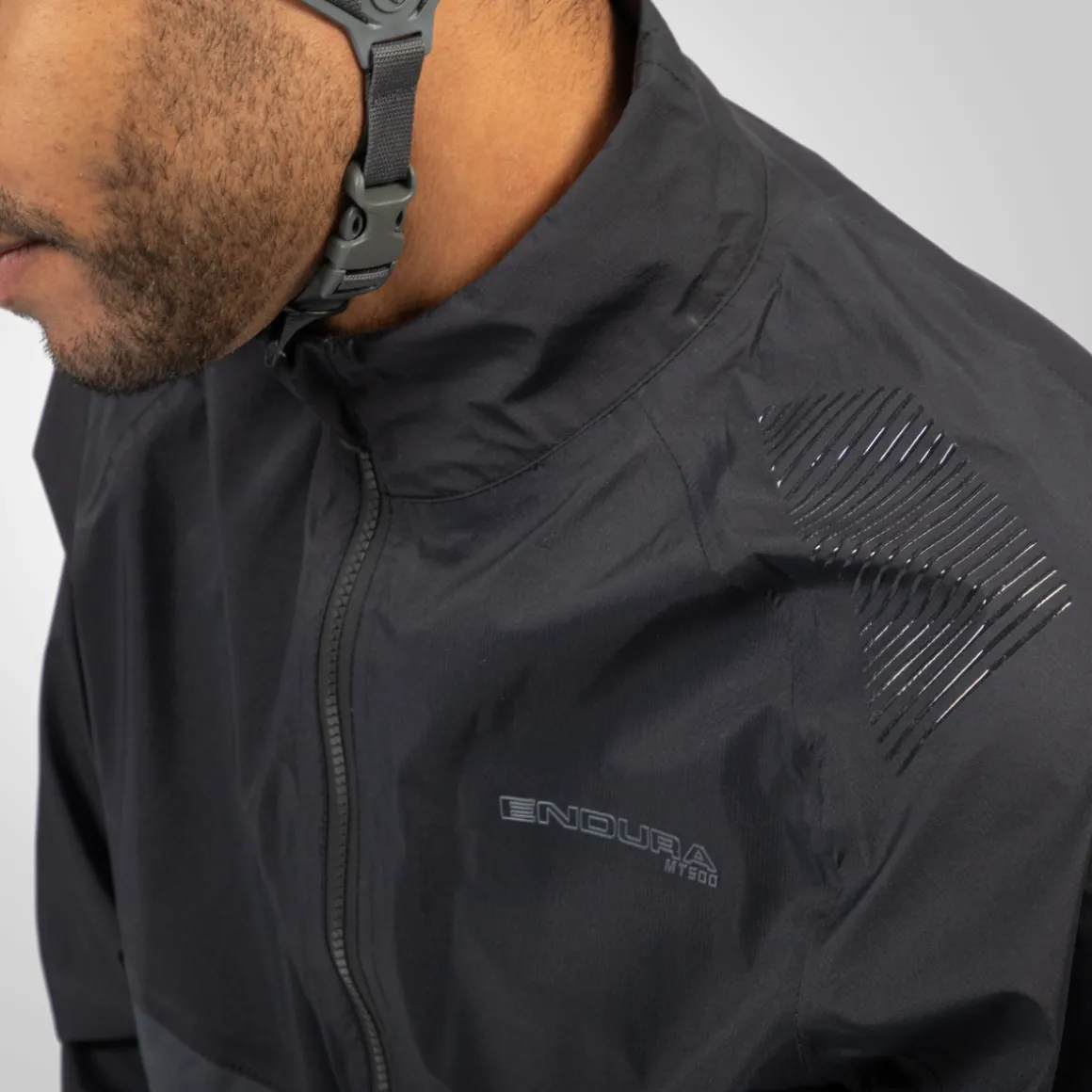 MT500 LITE WATERPROOF PULLOVER JACKET MTB Half Zip