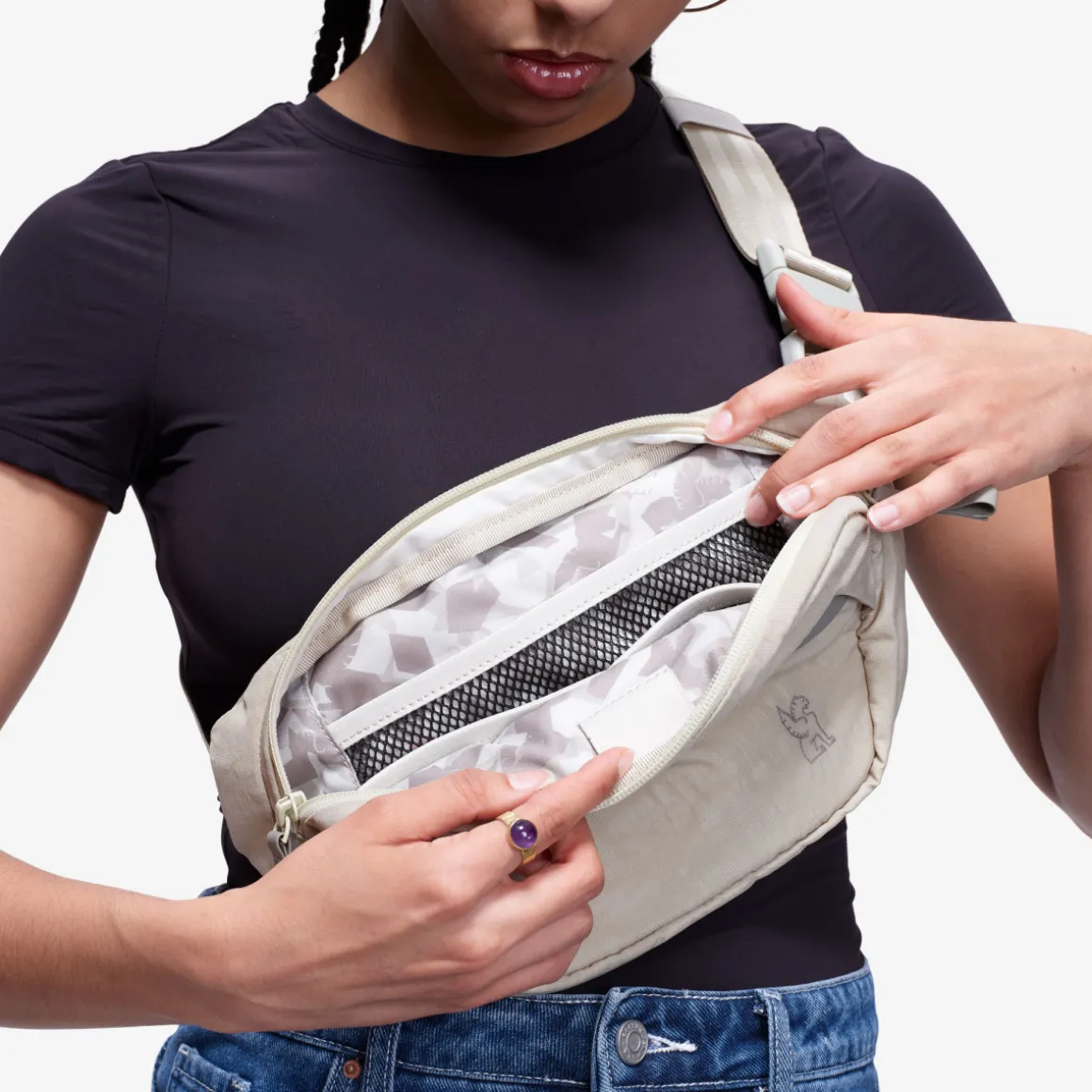 SABIN 6 l SLING Shoulder Bag