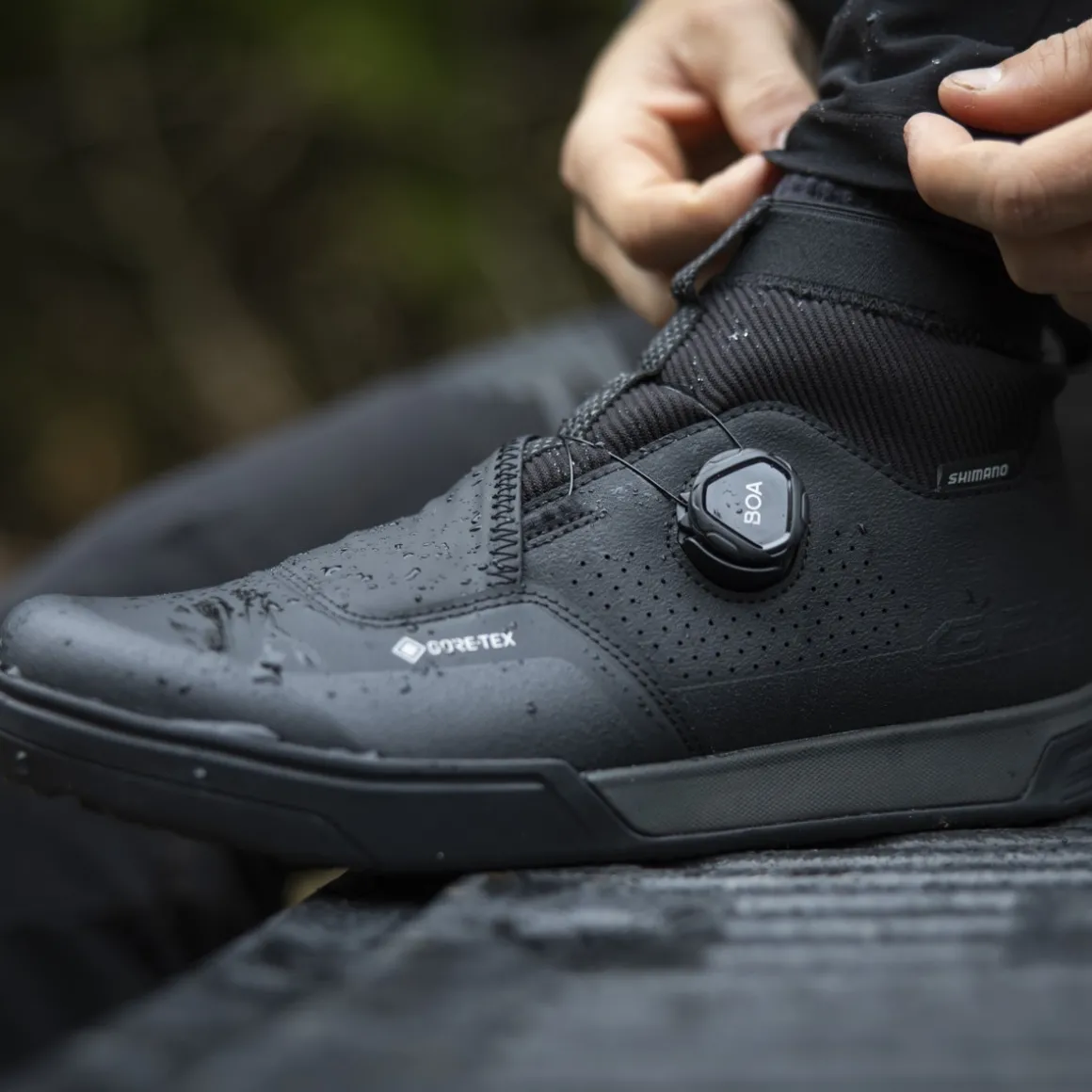 SH-GF800GTX Gore-Tex Flatpedal Shoes