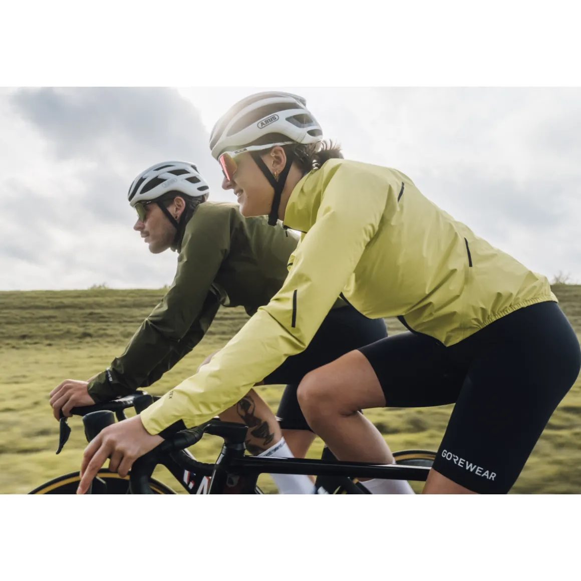 SPINSHIFT BIB SHORTS+ WOMENS Women’s Bib Shorts