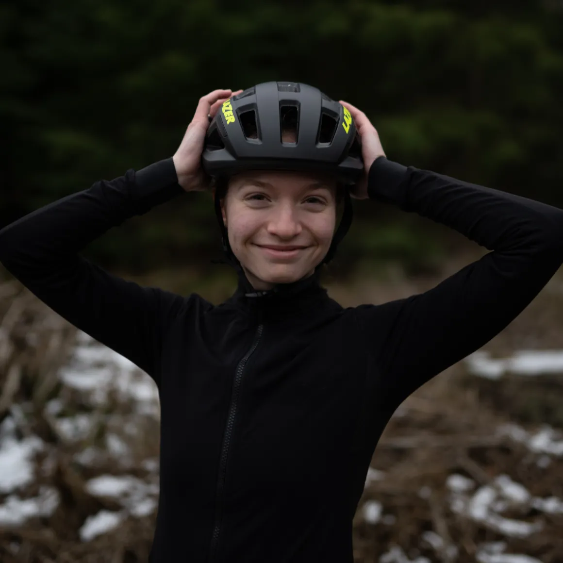 TONIC KINETICORE Road Bike Helmet