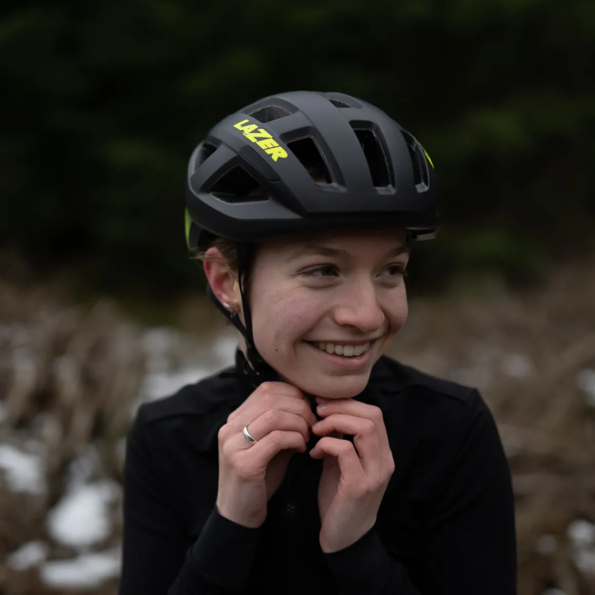 TONIC KINETICORE Road Bike Helmet
