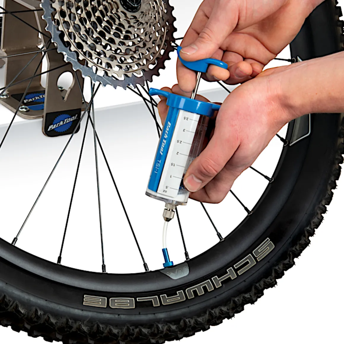 TSI-1 Tubeless Sealant Injector