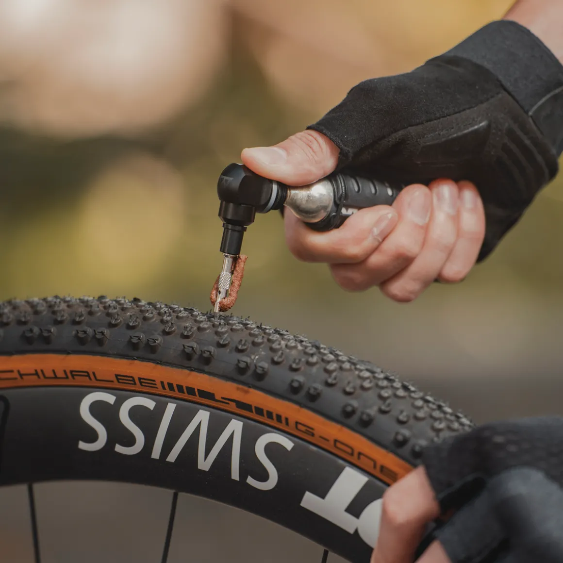 Two Timer XT Mini Pump with CO2 Inflator and Tubeless Tool