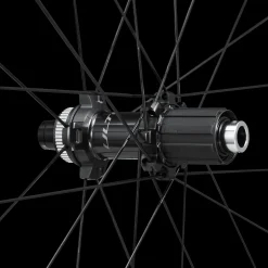 Ultegra WH-R8170-C60-TL Disc Centerlock Road Rear Wheel 28"/700C