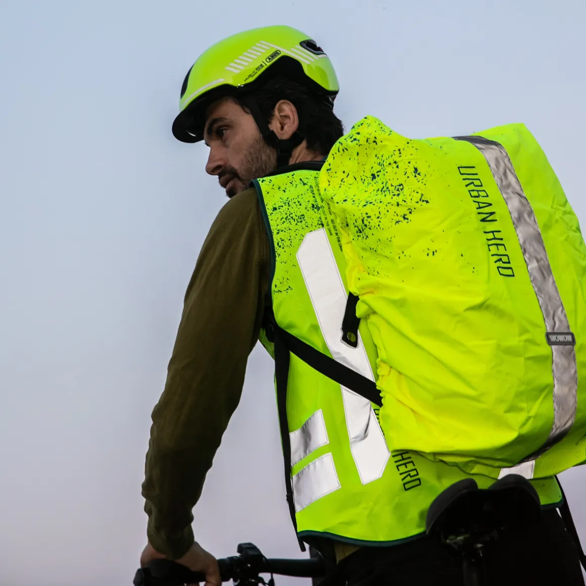 Urban Hero Backpack Rain Cover