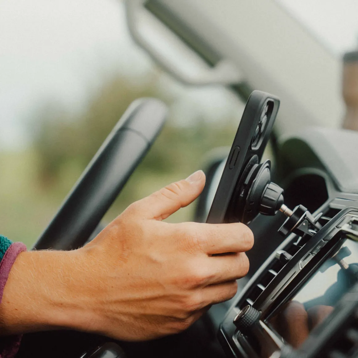 VACUUM car vent base Car Smartphone Holder