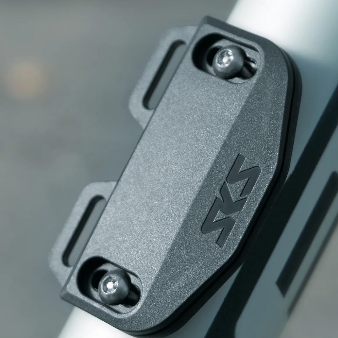 VeloDetect+ AirTag Holder
