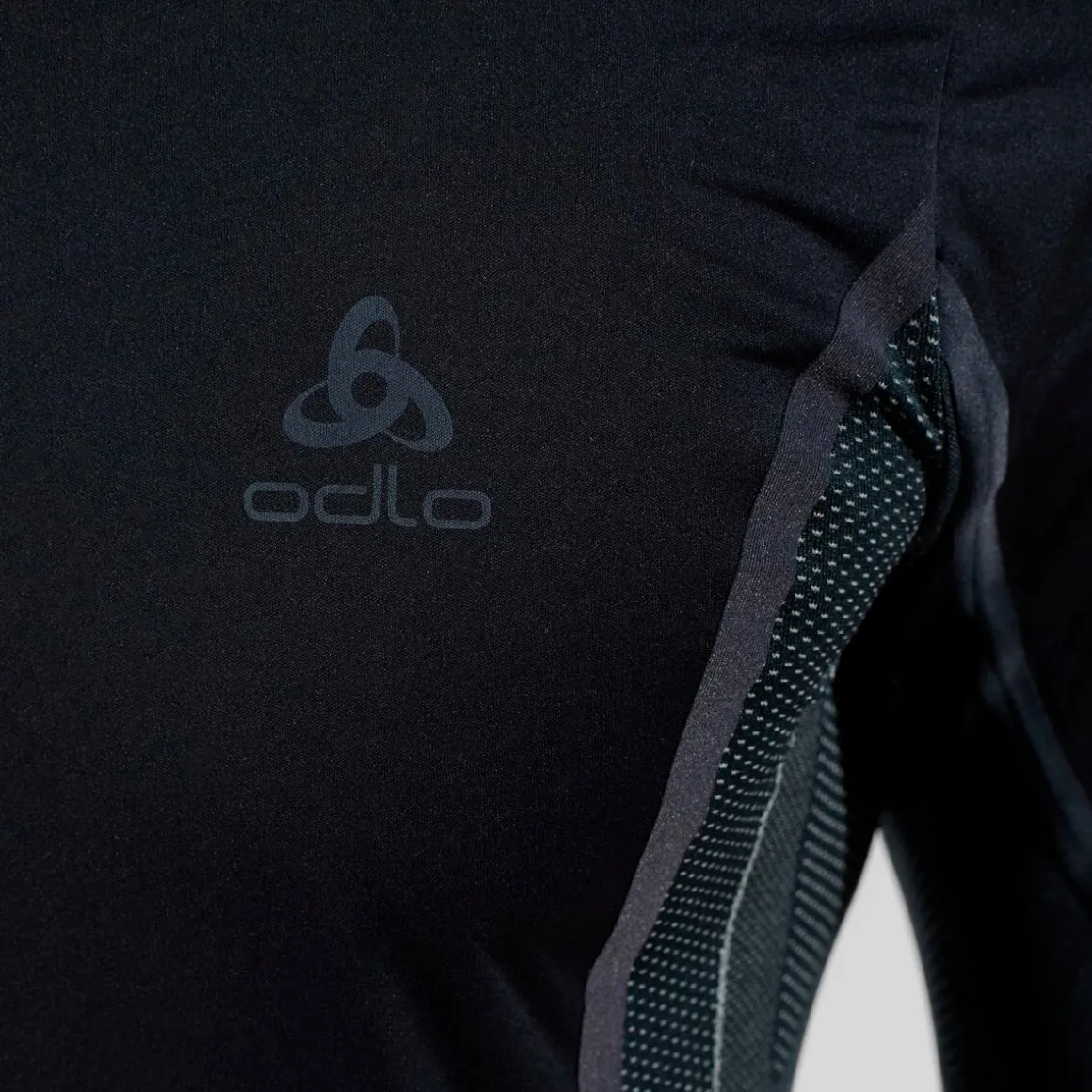 ZEROWEIGHT PK WINDPROOF WARM BL TOP Crew Neck L/S Long Sleeve Base Layer